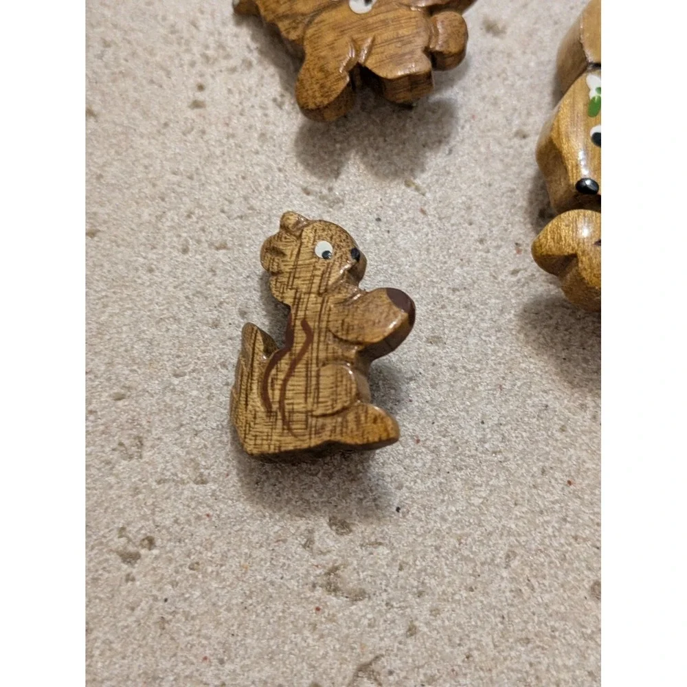 Whimsical Wooden Brooch Set Of 3 Woodland Animals Vintage Skunk Squirrel Rabbit